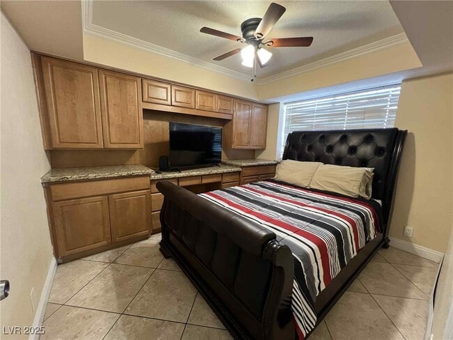 property at 2419 E Vegas Valley Dr