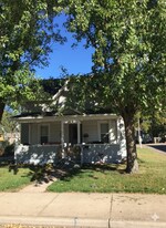 225 10th Ave in Eau Claire, WI - Building Photo