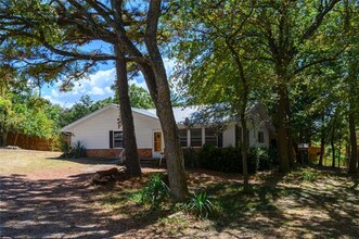 380 Homesite Rd in Pottsboro, TX - Building Photo - Building Photo