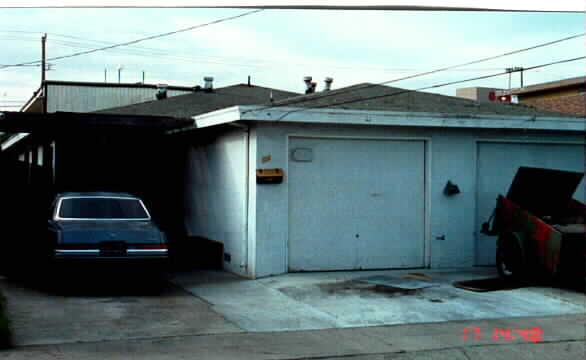 177 Diamond St in San Bruno, CA - Building Photo