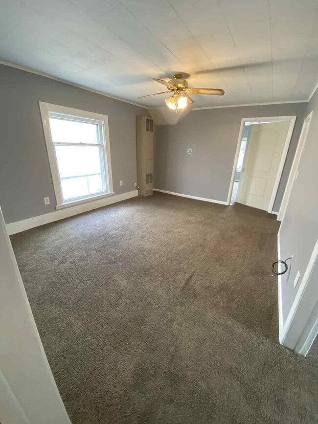 property at 132 S 12th St