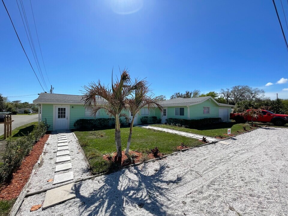 1008 3rd St in Okeechobee, FL - Building Photo