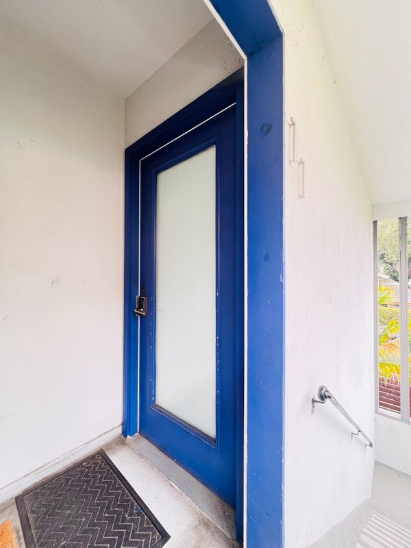 5525 Harold Way in Los Angeles, CA - Building Photo - Building Photo