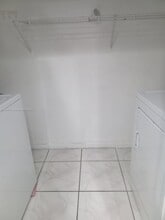 12820 SW 43rd Dr in Miami, FL - Building Photo - Building Photo