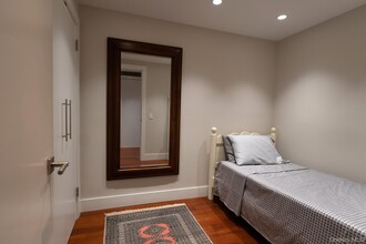 1 Landmark Sq in Port Chester, NY - Building Photo - Building Photo