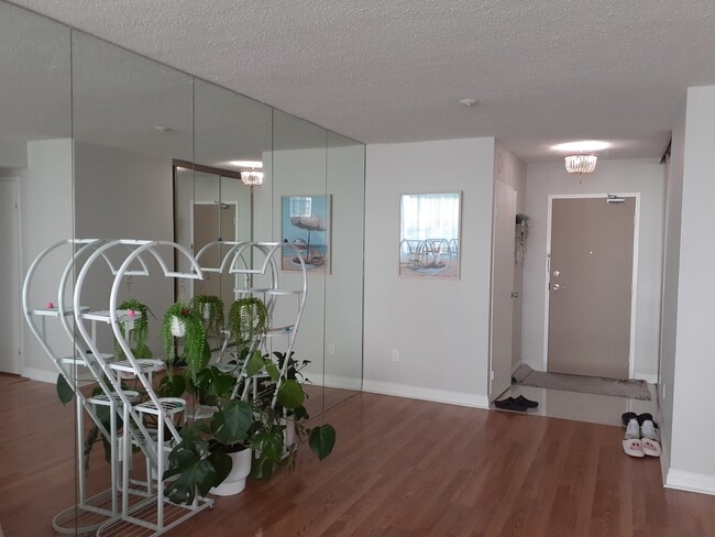 66 Falby Crt in Ajax, ON - Building Photo - Building Photo