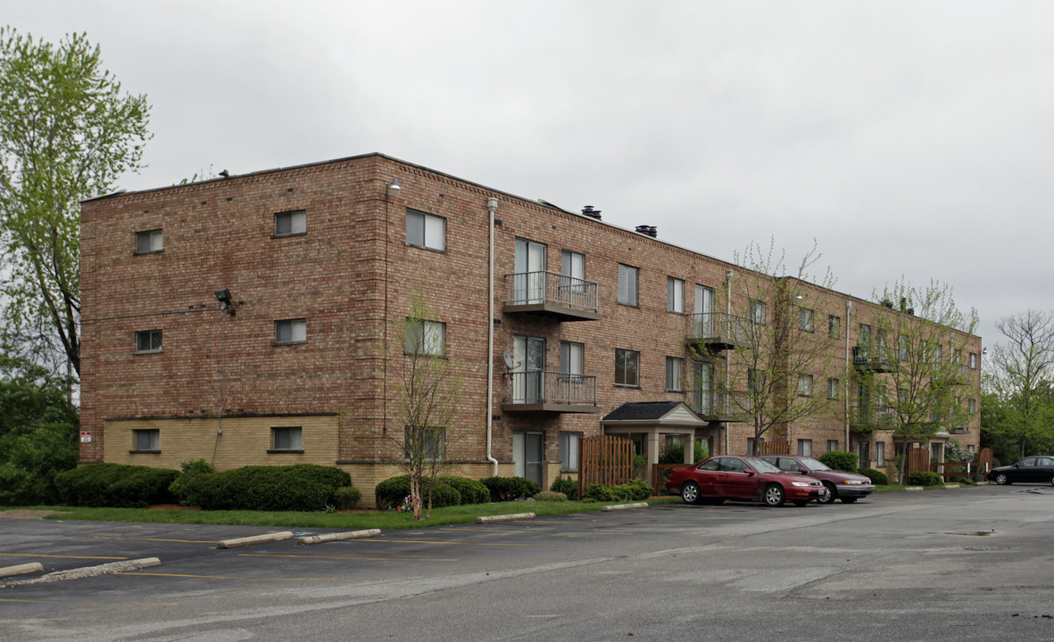 Arbor at Montana in Cincinnati, OH - Building Photo