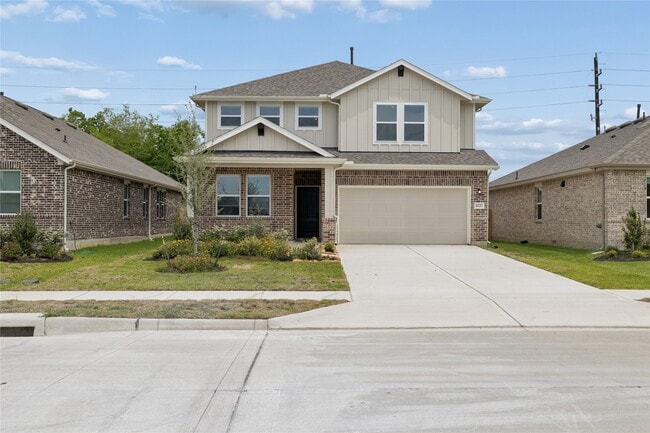 property at 4727 Bay Vista Dr