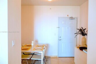 1723 SW 2nd Ave in Miami, FL - Building Photo - Building Photo