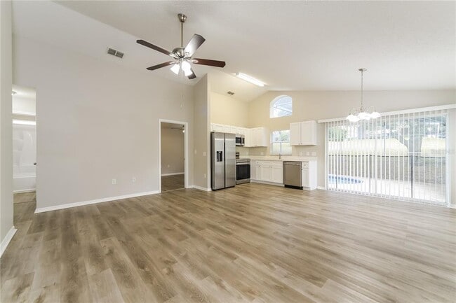 1107 Mariner Cay Dr in Haines City, FL - Building Photo - Building Photo