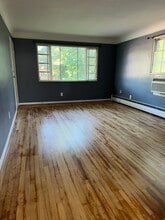 1928 Sutton Ave in Cincinnati, OH - Building Photo - Building Photo