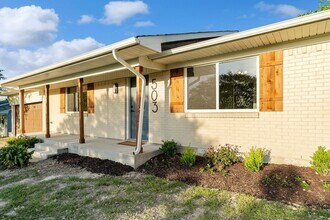 503 Rogers Way in Rockwall, TX - Building Photo - Building Photo