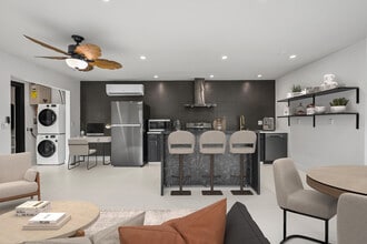 1139 Bellevue Ave. in Los Angeles, CA - Foto de edificio - Building Photo