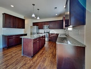 3588 Okelly Dr in Loganville, GA - Building Photo - Building Photo