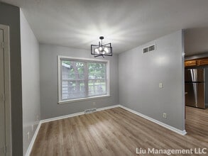 1042 N Traub Ave in Indianapolis, IN - Building Photo - Building Photo