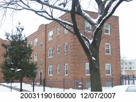 4208-4210 S Michigan Ave Apartments