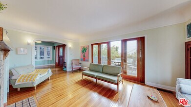 3627 Crestmont Ave in Los Angeles, CA - Building Photo - Building Photo