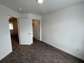 510 S May Dr in Cedar City, UT - Building Photo - Building Photo