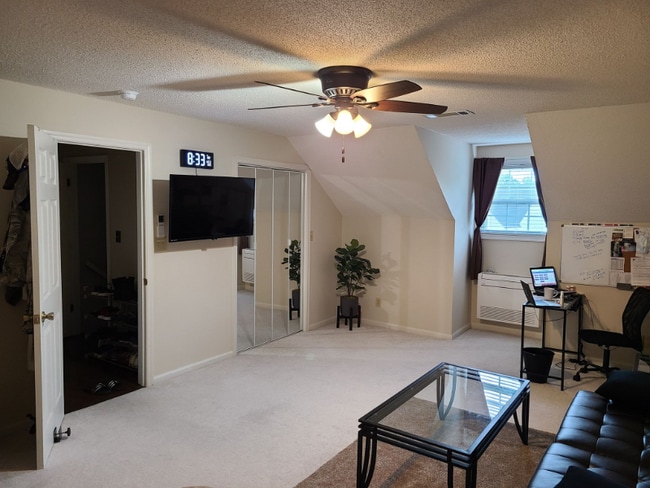 132 Sussex Dr in Warner Robins, GA - Building Photo - Building Photo