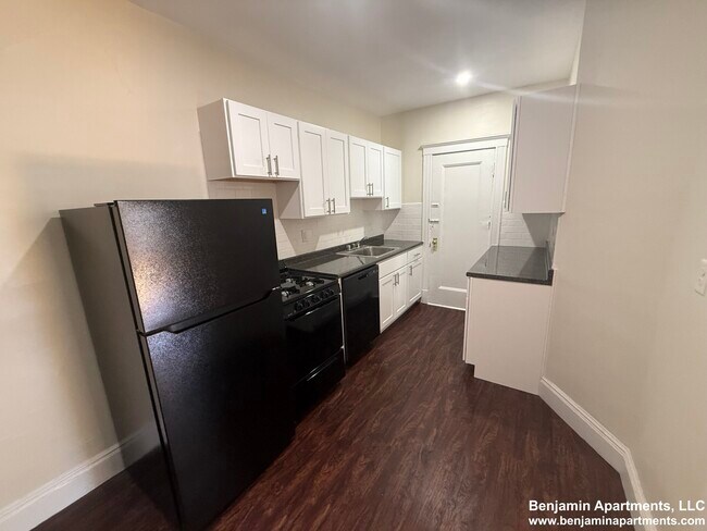 property at 5 Vinal St