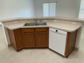 4189 SW Spickler St in Port St. Lucie, FL - Building Photo - Building Photo