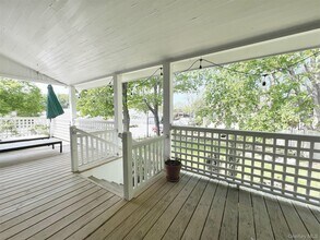 17 Washington Ave in Millbrook, NY - Building Photo - Building Photo