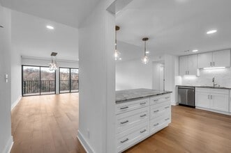 6666 Brookmont Ter, Unit 707 in Nashville, TN - Building Photo - Building Photo