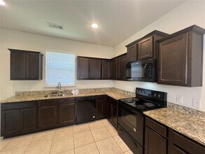 4504 Merchant Trail in Denton, TX - Building Photo - Building Photo
