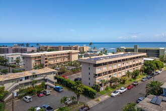 68-090 Au St in Waialua, HI - Foto de edificio - Building Photo