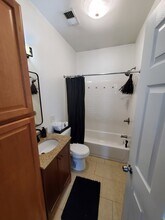 2014 W Superior St in Chicago, IL - Building Photo - Building Photo