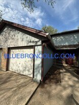 112 SW Oxford Pl in Lee's Summit, MO - Building Photo