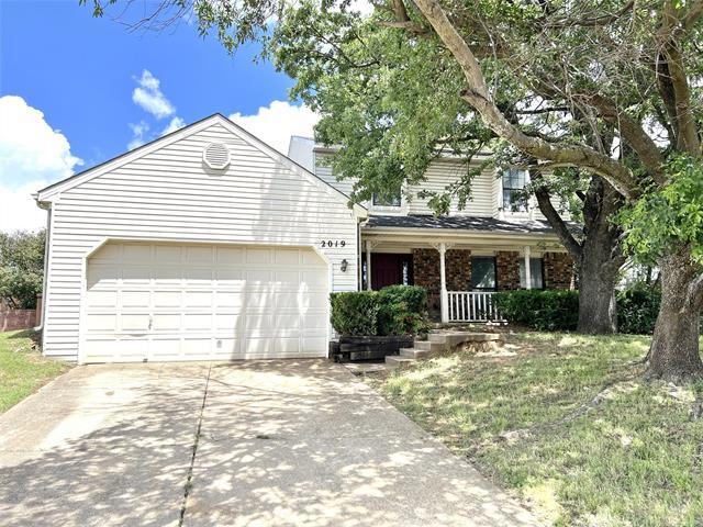 property at 2019 Longmeadow Ct