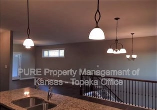 4423 SE Gemstone Ln in Topeka, KS - Building Photo - Building Photo