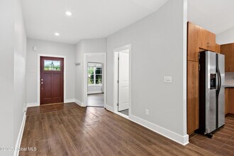 66 Warren St in Saratoga Springs, NY - Building Photo - Building Photo