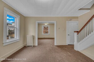 1315-1319 Wyoming Ave in Scranton, PA - Building Photo - Building Photo