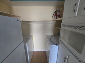 2626 Holly Hall St, Unit 2626 Holly Hall Street in Houston, TX - Foto de edificio - Building Photo