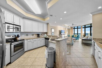 23450 Perdido Beach Blvd in Orange Beach, AL - Foto de edificio - Building Photo