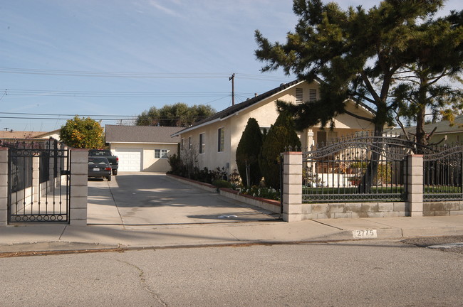 2775 Barry St in Camarillo, CA - Building Photo - Building Photo