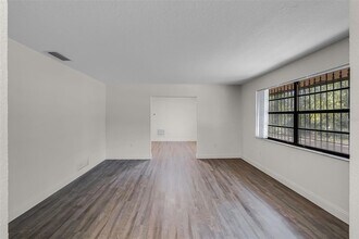 8105 Gilliam Rd in Apopka, FL - Building Photo - Building Photo
