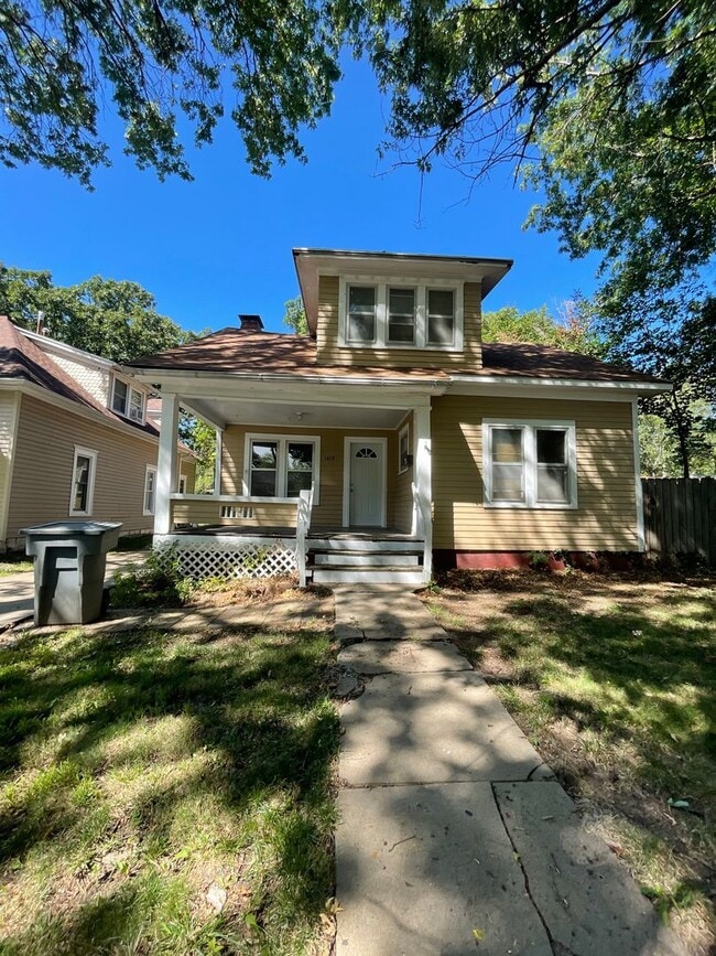 1415 Neosho St in Emporia, KS - Building Photo - Building Photo
