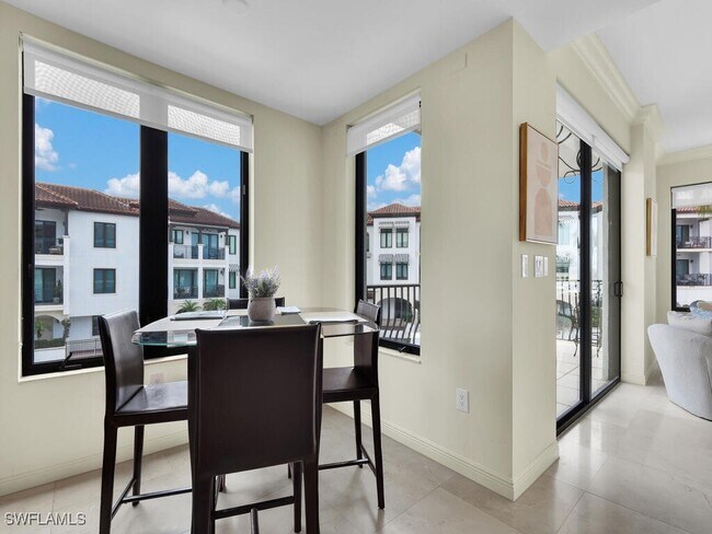 1490 5th Ave S in Naples, FL - Building Photo - Building Photo