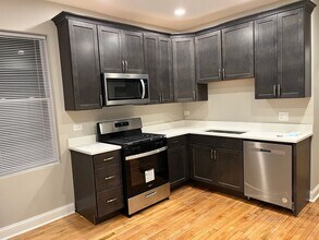 3816 W Montrose Ave in Chicago, IL - Building Photo - Building Photo