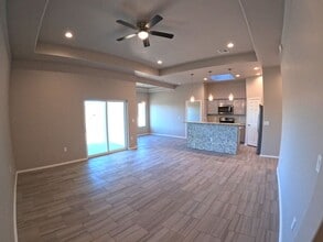 1997 Pine Trail St in Las Cruces, NM - Building Photo - Building Photo
