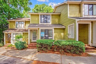 503 Cypress Trace Dr in Fayetteville, NC - Building Photo