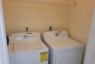 2573 SW 83rd Ter in Miramar, FL - Building Photo - Building Photo
