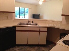 9823 Balmoral Cir in Orlando, FL - Building Photo - Building Photo