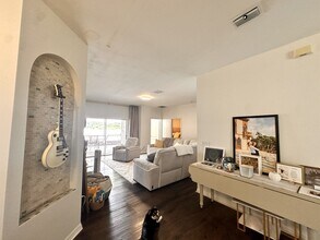 4226 Waterside Pointe Cir in Orlando, FL - Building Photo - Building Photo