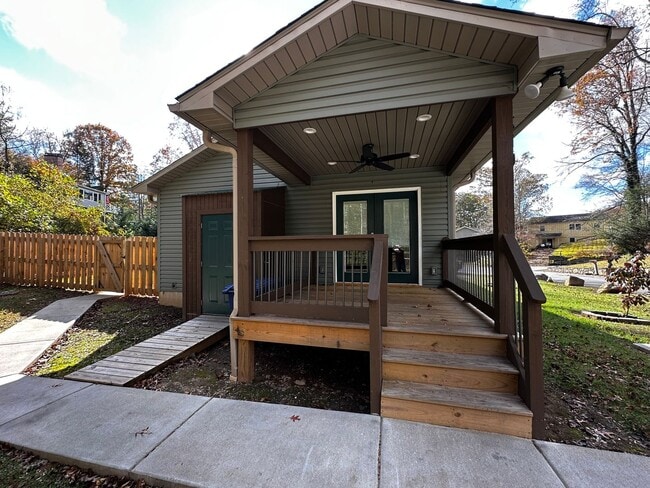 property at 210 N Park Ln