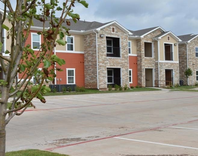 Royal Gardens Wichita Falls in Wichita Falls, TX - Foto de edificio