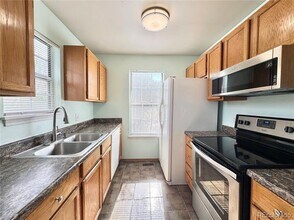2129 Troy Ct in Colorado Springs, CO - Building Photo - Building Photo